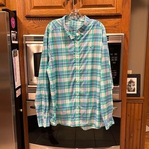 Vineyard Vines Performance Shirt